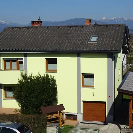 Tjasa Radovljica